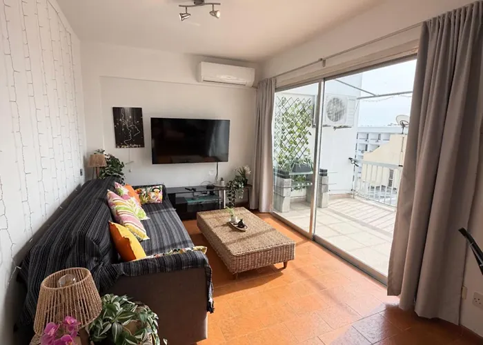 Seascape Eight * ラルナカ